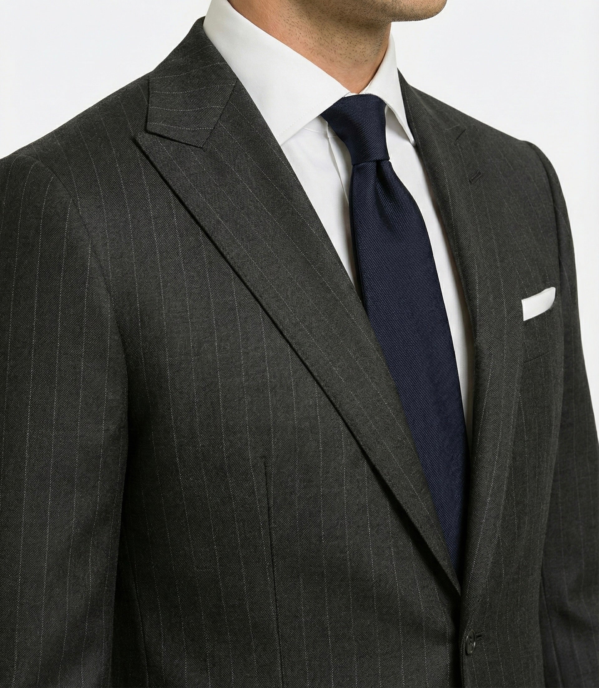 Zane Barläs notch lapel, suit jacket lapel detail close-up