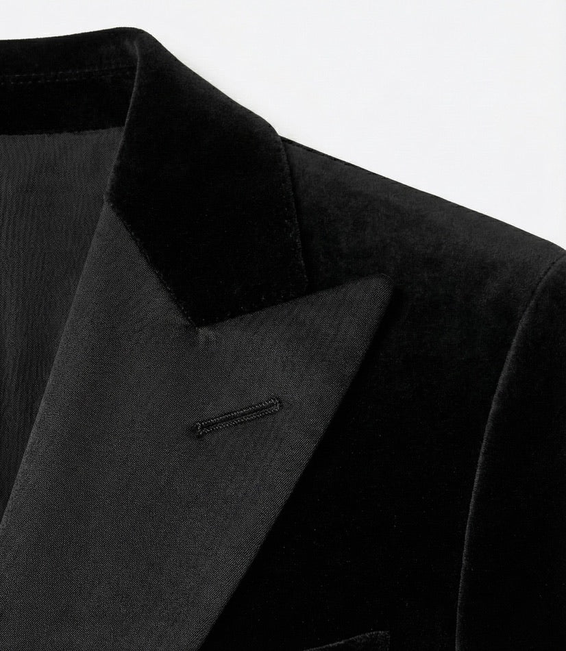 Zane Barläs Black Velvet Dinner Jacket, silk satin trim detail close-up
