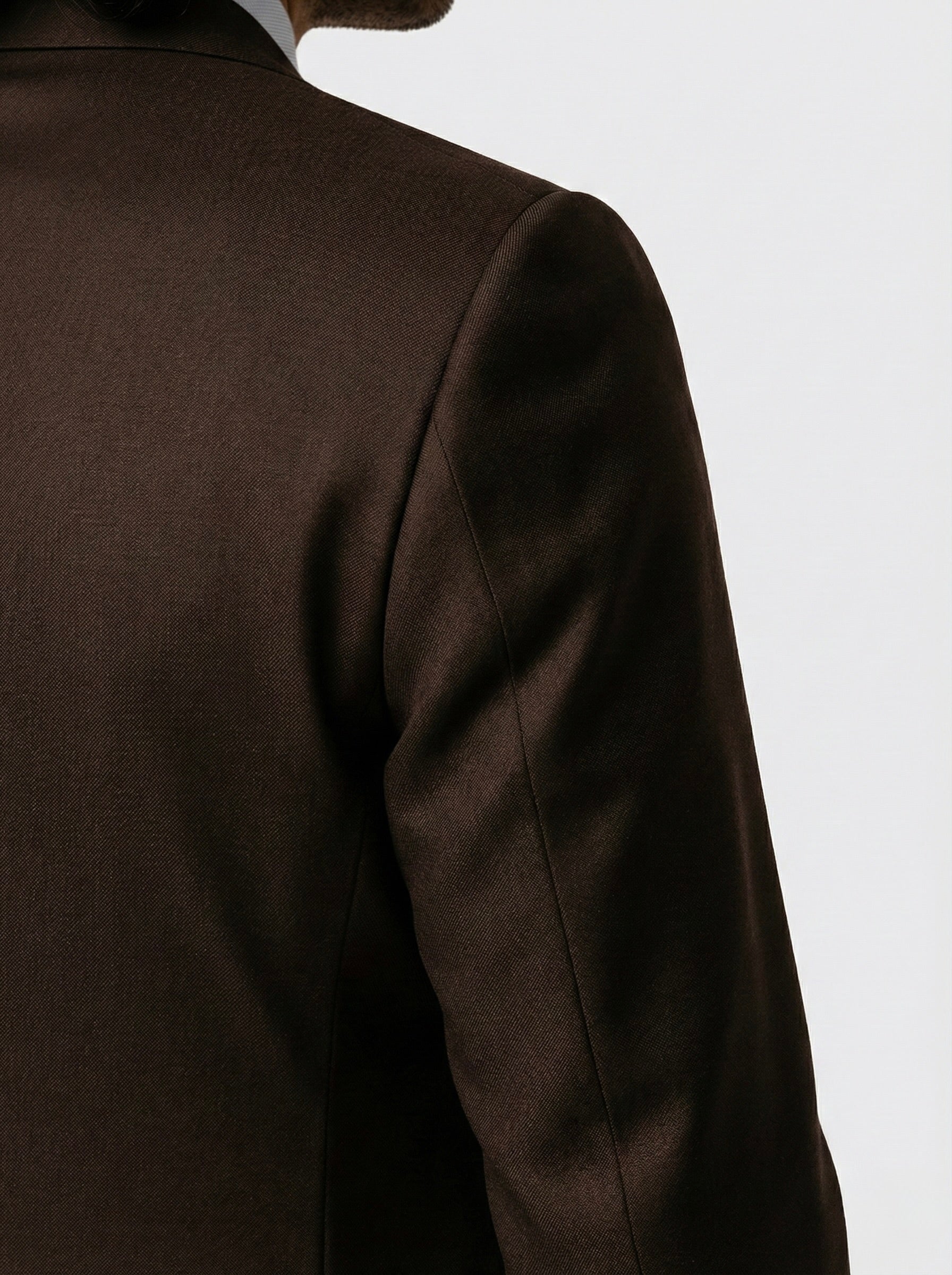 Zane Barläs Oxford Brown Plain Suit, high armhole construction detail