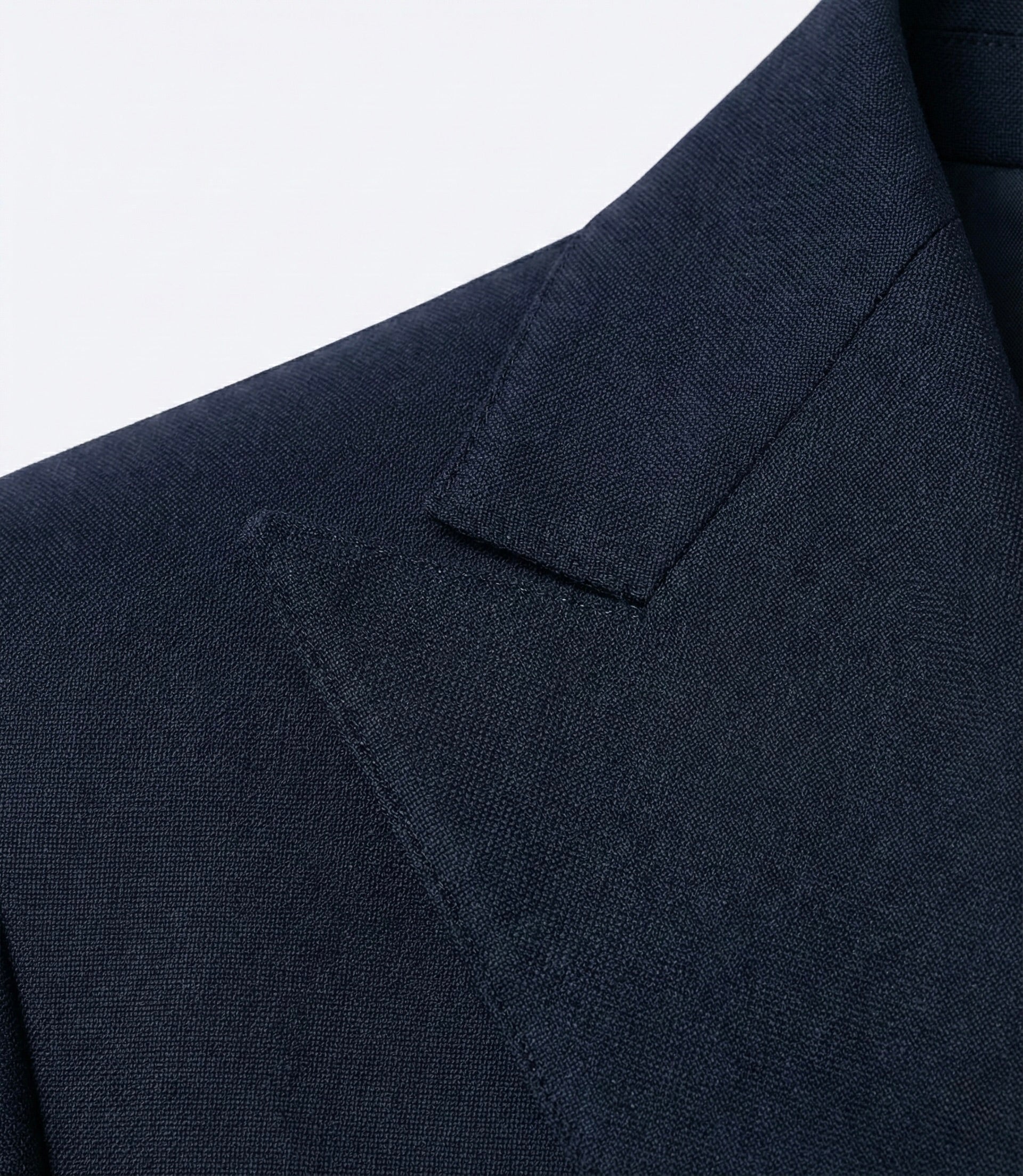 Zane Barläs AMF pick stitching, double breasted suit lapel hand-stitching