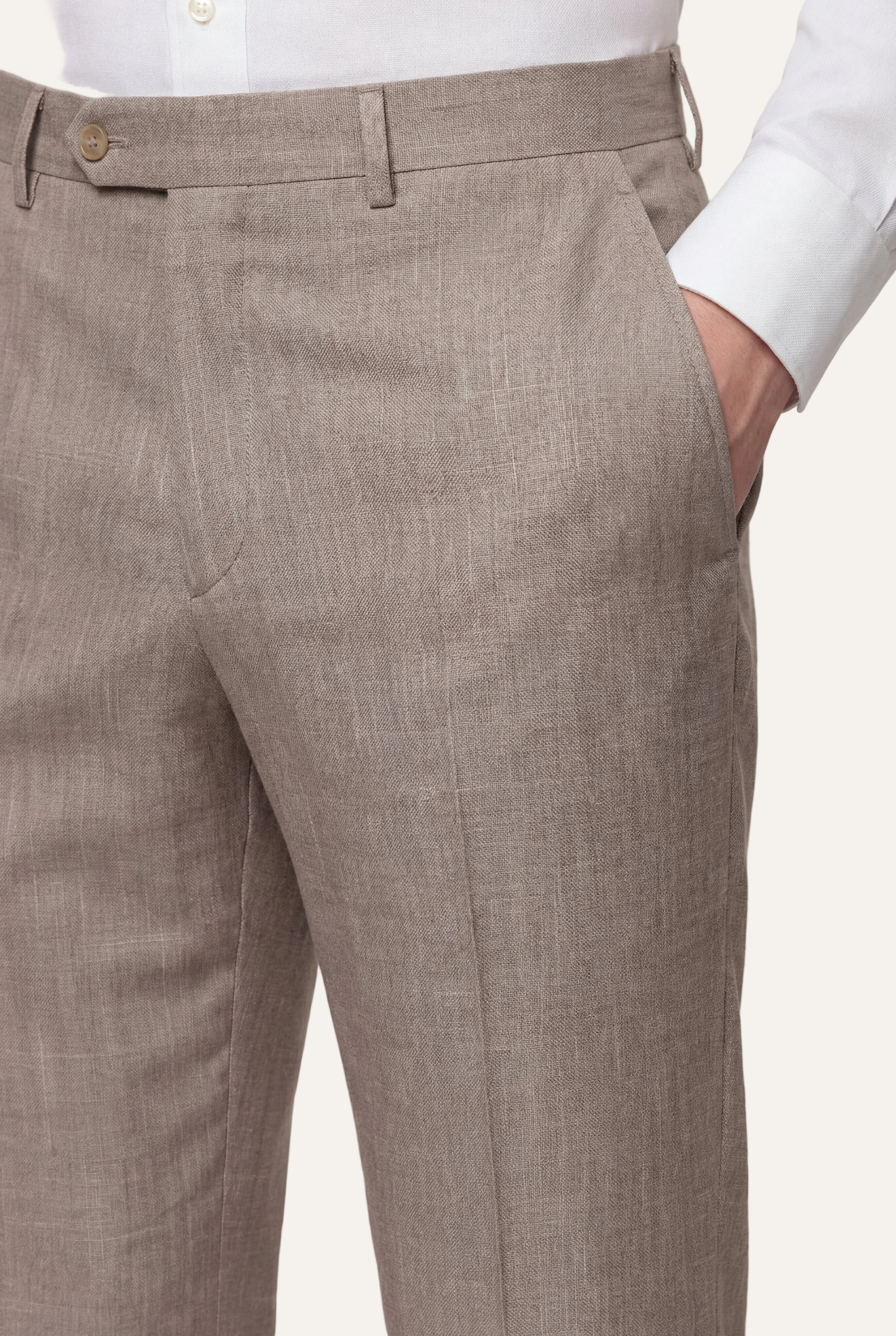 Zane Barläs Oxford Beige Suit, tapered leg trousers front view