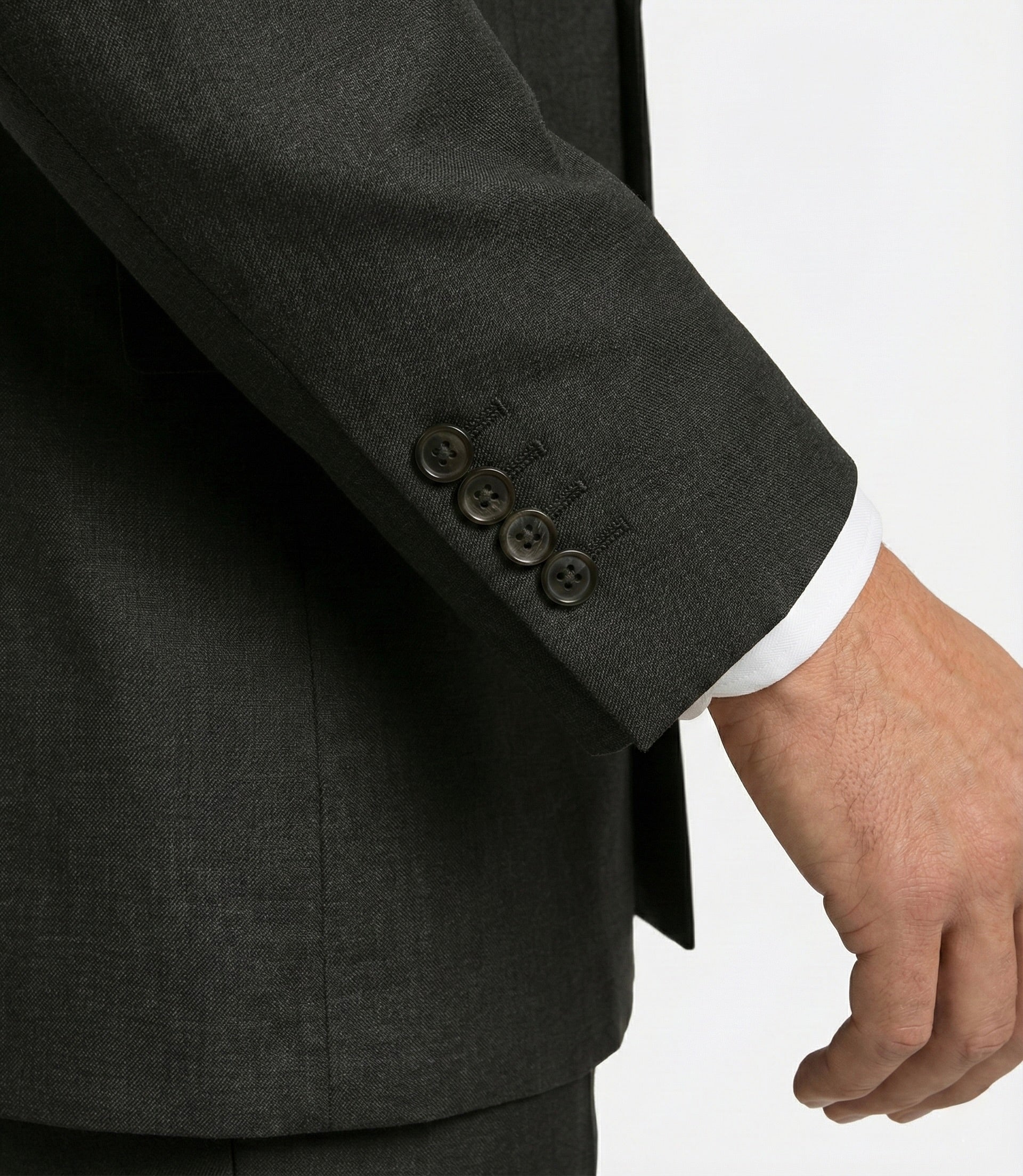Zane Barläs Grey Double Breasted Suit, functional horn buttons sleeve detail