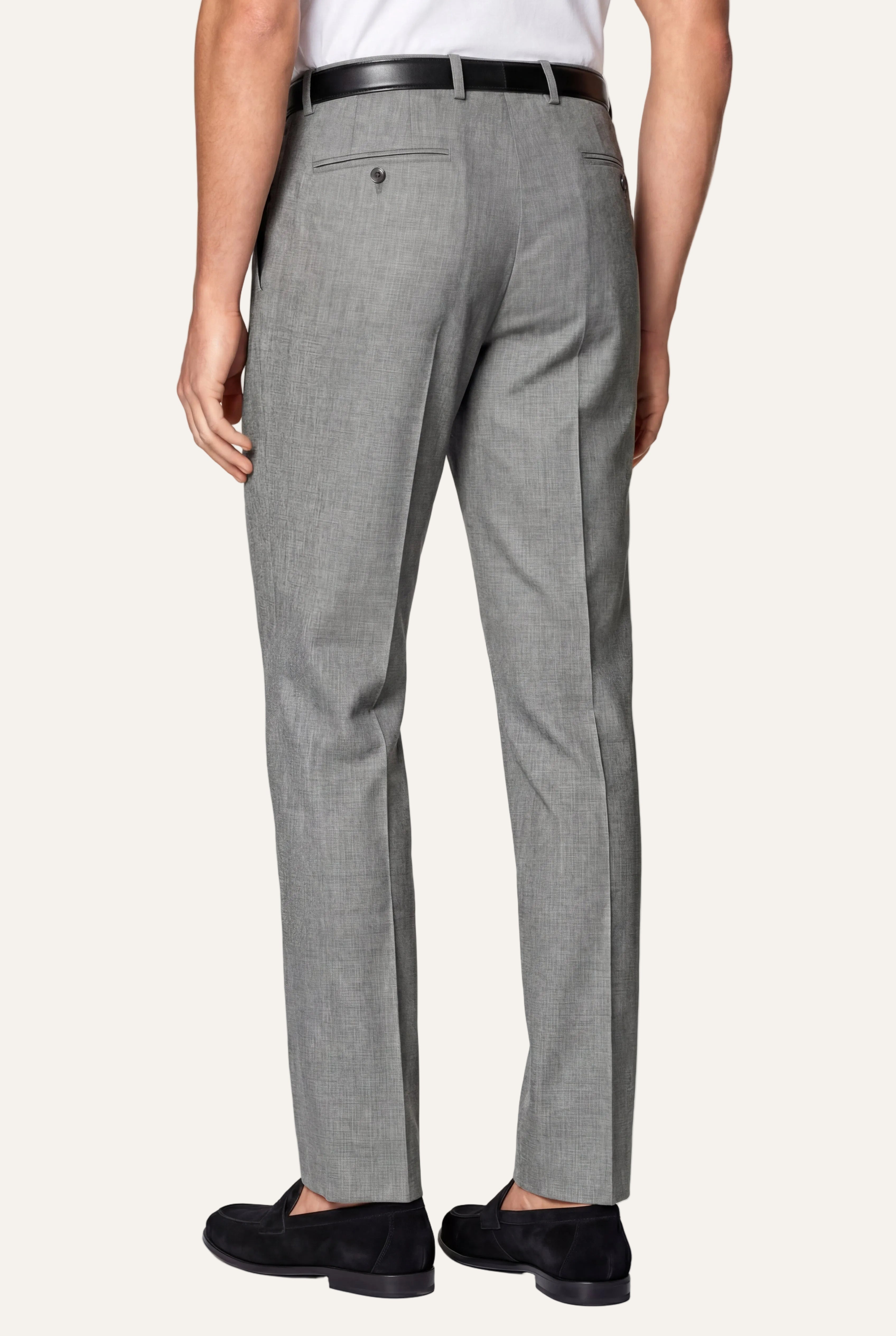 Zane Barläs Oxford Light Grey Plain Suit, styled editorial shot