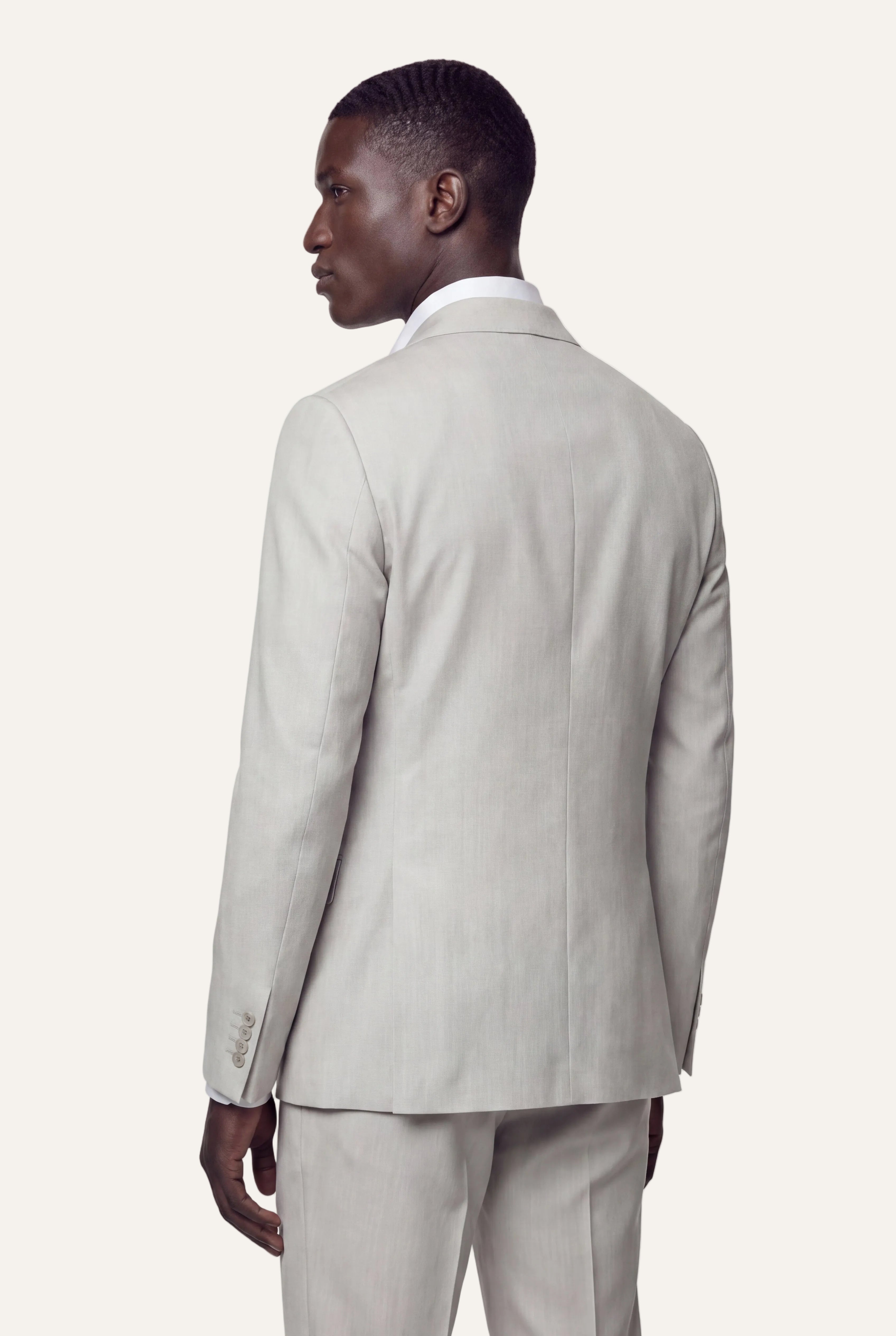 Zane Barläs Manhattan Light Grey Suit — back view double breasted clean silhouette