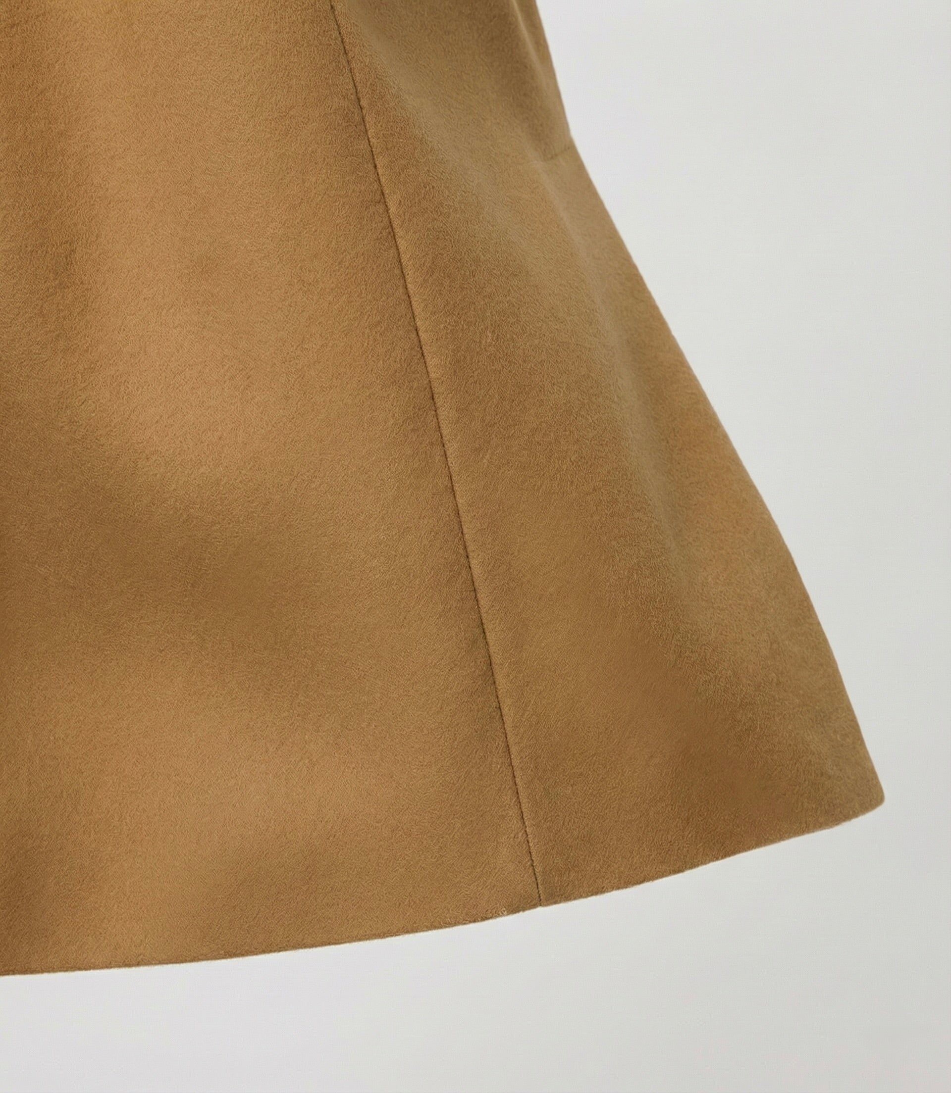 Zane Barläs Brown Cashmere Overcoat, wind-resistant cashmere wool construction