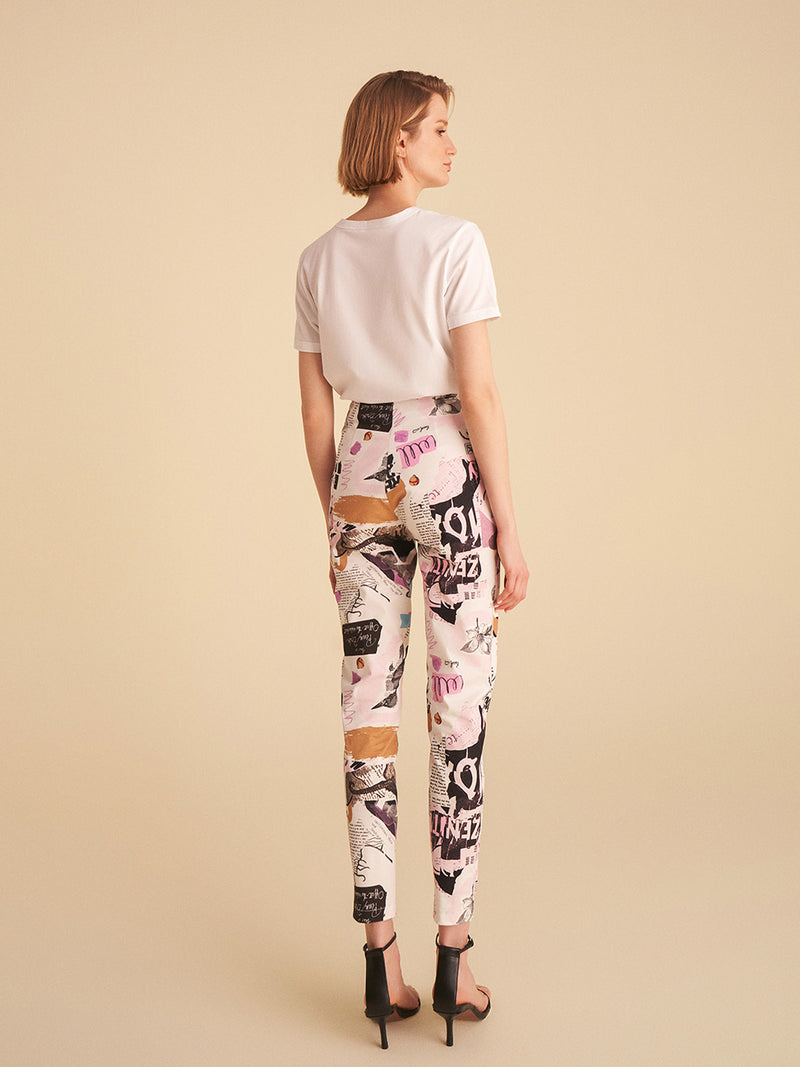 Printed Tapered Fit Pants